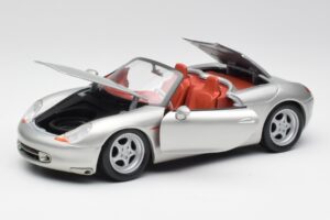 Porsche Boxster 986 Sudrabs Maisto 1:18 37800-M3 Metāls — attēls 2 no 8