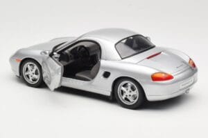 Porsche Boxster 986 Hard Top Sudrabs UT Models 1:18 27854 Metāls — attēls 5 no 8