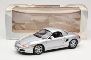 Porsche Boxster 986 Hard Top Sudrabs UT Models 1:18 27854 Metāls — attēls 8 no 8