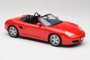 Porsche Boxster S 986 Guards Sarkans UT Models 1:18 27861-M1 Metāls — attēls 6 no 8