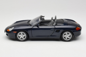 Porsche Boxster 986 S Night Blue UT Models 1:18 WAP021006-R1 Metāls — attēls 4 no 8