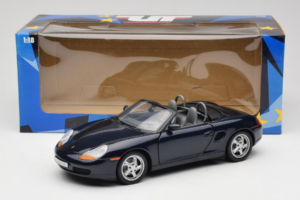 Porsche Boxster 986 S Night Blue UT Models 1:18 WAP021006-R1 Metāls — attēls 8 no 8