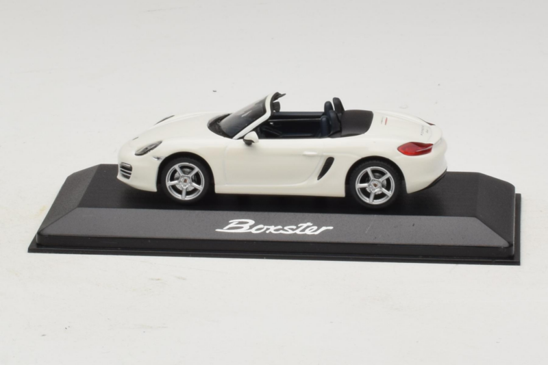 Porsche Boxster 981 Balts Minichamps 1:43 WAP0202000D Metāls