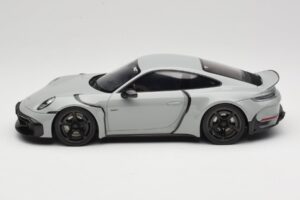 Porsche Brabus 900 Rocket R 992 Nardo Grey GT Spirit 1:18 GT930 Sveķi — attēls 3 no 6