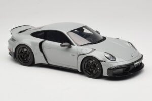 Porsche Brabus 900 Rocket R 992 Nardo Grey GT Spirit 1:18 GT930 Sveķi — attēls 4 no 6