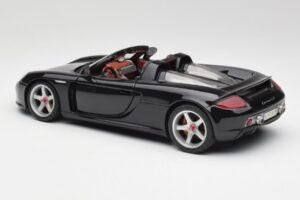 Porsche Carrera GT Melns Maisto 1:18 36665 Metāls — attēls 7 no 8