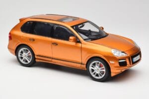 Porsche Cayenne GTS Lava Orange Norev 1:18 187535 Metāls — attēls 6 no 8