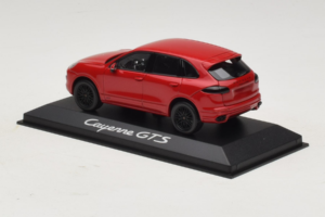 Porsche Cayenne 958 GTS Sarkans Minichamps 1:43 WAP0200070E Metāls — attēls 3 no 5
