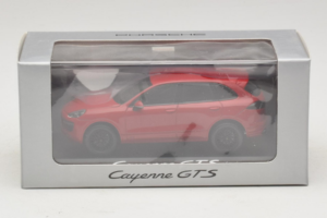 Porsche Cayenne 958 GTS Sarkans Minichamps 1:43 WAP0200070E Metāls — attēls 5 no 5