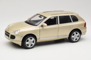 Porsche Cayenne S 955 Bēšs Maisto 1:18 WAPC2100213 Metāls