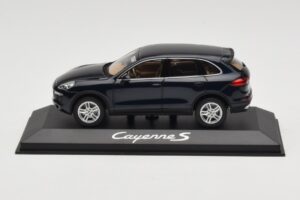Porsche Cayenne 958 S Blue Metallic Minichamps 1:43 WAP0200060E Metāls