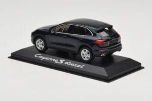 Porsche Cayenne 958 S Diesel Blue Metallic Minichamps 1:43 WAP0200080E Metāls — attēls 3 no 4
