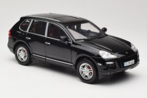 Porsche Cayenne Turbo 957 Melns Norev 1:18 WAP02112317 Metāls — attēls 6 no 8