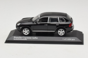 Porsche Cayenne 955 Turbo Black Metallic Minichamps 1:43 400061080 Metāls