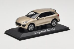 Porsche Cayenne 958 Turbo Zelts Minichamps 1:43 WAP0200050E Metāls — attēls 2 no 4