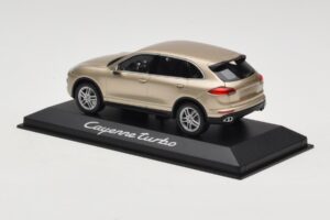 Porsche Cayenne 958 Turbo Zelts Minichamps 1:43 WAP0200050E Metāls — attēls 3 no 4