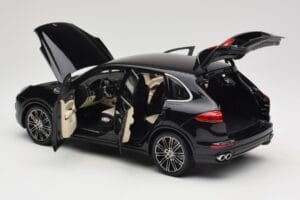 Porsche Cayenne Turbo S 958 Black Metallic Minichamps 1:18 110064000 Metāls — attēls 5 no 8