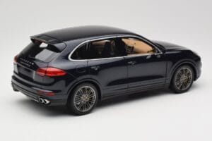 Porsche Cayenne Turbo S 958 Blue Metallic Minichamps 1:18 110064001 Metāls — attēls 3 no 8