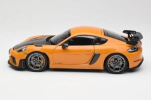 Porsche Cayman GT4 RS 982 Weissach Package Bahama Yellow Norev 1:18 187252 Metāls — attēls 4 no 8