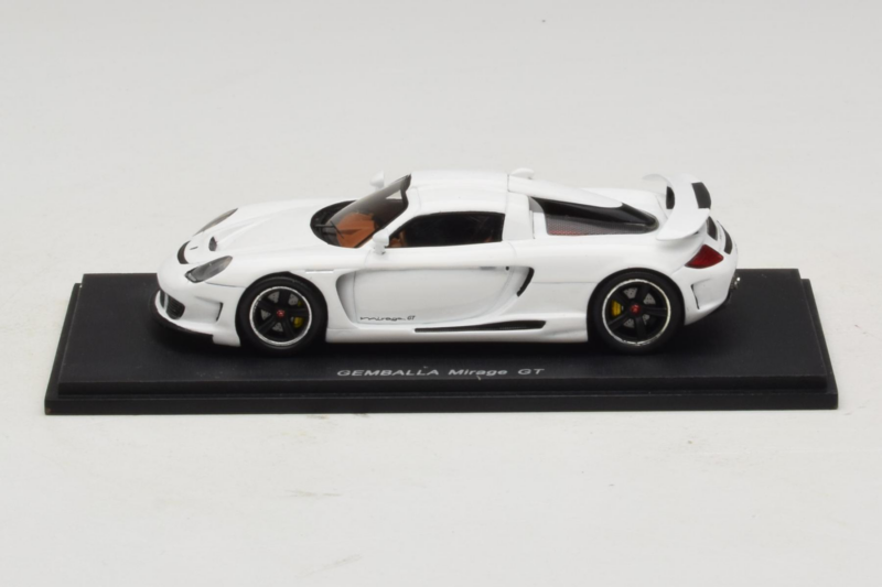 Porsche Gemballa Mirage GT Balts Spark 1:43 S0722 Sveķi
