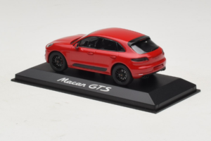 Porsche Macan 95B GTS Sarkans Minichamps 1:43 WAP0206030G Metāls — attēls 3 no 5