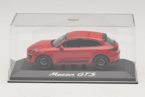 Porsche Macan 95B GTS Sarkans Minichamps 1:43 WAP0206030G Metāls — attēls 4 no 5