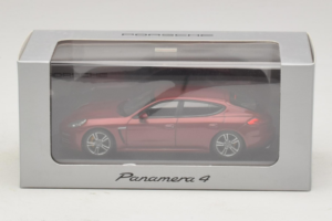 Porsche Panamera 970 4 Red Metallic Minichamps 1:43 WAP0201250E Metāls — attēls 5 no 5