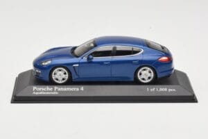 Porsche Panamera 970 4S Blue Metallic Minichamps 1:43 WAP0200419 Metāls
