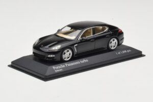Porsche Panamera 970 Turbo Melns Metallic Minichamps 1:43 400068271 Metāls — attēls 2 no 4