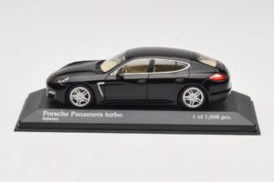 Porsche Panamera 970 Turbo Melns Metallic Minichamps 1:43 400068271 Metāls