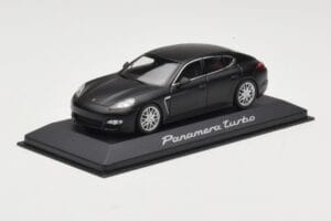 Porsche Panamera 970 Turbo Matt Black Minichamps 1:43 WAP0200270C Metāls — attēls 2 no 4