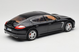 Porsche Panamera 970 Turbo Basalt Black Norev 1:18 WAP02100319 Metāls — attēls 3 no 8