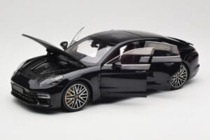 Porsche Panamera 971 Turbo S Zils Metallic Minichamps 1:18 113061075 Metāls — attēls 2 no 8