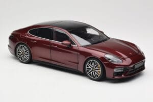Porsche Panamera 971 Turbo S Sarkans Metallic Minichamps 1:18 113061077 Metāls — attēls 6 no 8