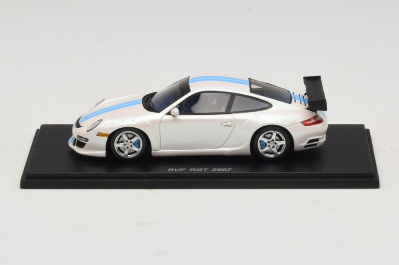 Porsche RUF RGT 997 White Metallic Spark 1:43 S0716 Sveķi