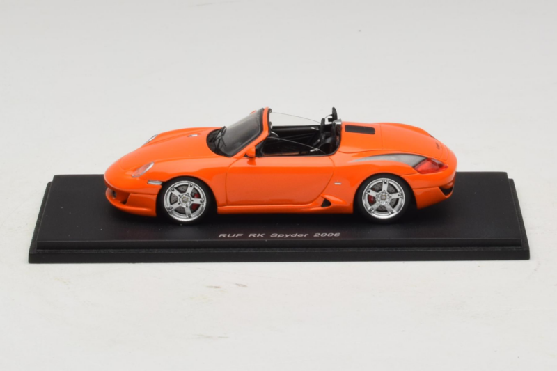 Porsche RUF RK Spyder 997 Oranžs Spark 1:43 S0712 Sveķi