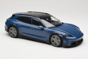Porsche Taycan J1 Turbo S Cross Turismo Zils Minichamps 1:18 155069301 Metāls — attēls 4 no 6