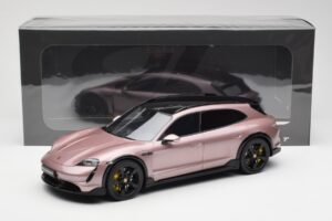 Porsche Taycan Turbo S Cross Turismo Metāliska Rozā GT Spirit 1:18 GT440 Sveķi — attēls 6 no 6