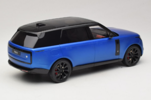 Range Rover P615 SV Velocity Blue GT Spirit 1:18 GT540 Sveķi — attēls 2 no 6