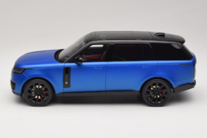 Range Rover P615 SV Velocity Blue GT Spirit 1:18 GT540 Sveķi — attēls 3 no 6