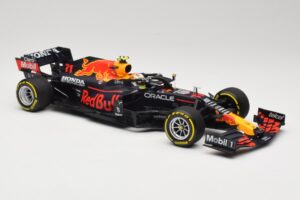 Red Bull Racing Honda RB16B #11 S. Perez Mexican GP 2021 Minichamps 1:18 110211911 Metāls — attēls 4 no 6
