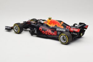 Red Bull Racing Honda RB16B #11 S. Perez Mexican GP 2021 Minichamps 1:18 110211911 Metāls — attēls 5 no 6