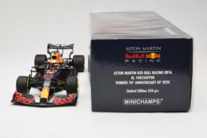 Red Bull Racing RB16 #33 M. Verstappen Winner 70th Anniversary GP 2020 Minichamps 1:18 110200533 Metāls — attēls 6 no 6