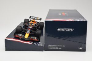 Red Bull Racing RB18 #1 M. Verstappen Winner Austin GP 2022 Minichamps 1:18 113222901 Metāls — attēls 6 no 6