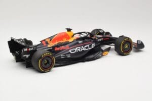 Red Bull Racing RB19 #1 M. Verstappen Winner Monaco GP 2023 Minichamps 1:18 110230701 Metāls — attēls 2 no 6