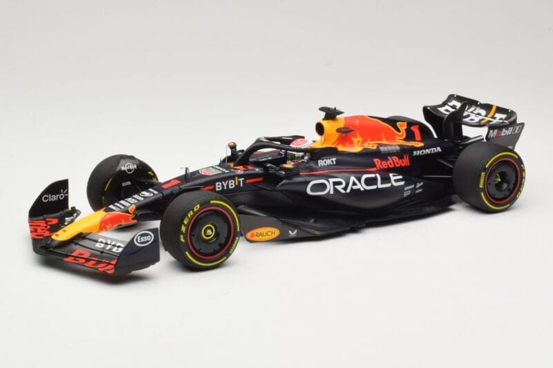 Red Bull Racing RB19 #1 M. Verstappen Winner Monaco GP 2023 Minichamps 1:18 110230701 Metāls
