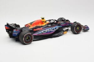 Red Bull Racing RB19 #11 S. Perez 2nd Place Miami GP 2023 Minichamps 1:18 110230511 Metāls — attēls 2 no 6