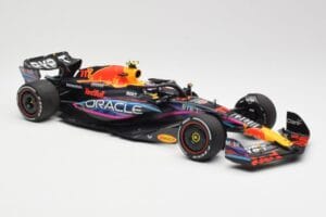 Red Bull Racing RB19 #11 S. Perez 2nd Place Miami GP 2023 Minichamps 1:18 110230511 Metāls — attēls 4 no 6