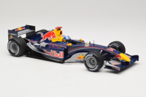 Red Bull RB1 Cosworth #14 D. Coulthard Red Bull Racing Showcar 2005 Minichamps 1:18 100050014 Metāls — attēls 4 no 6
