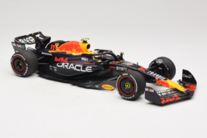 Red Bull RB19 #11 S. Perez Oracle Red Bull Racing Saudi Arabian Grand Prix Winner 2023 Minichamps 1:18 110230111 Sveķi — attēls 4 no 6